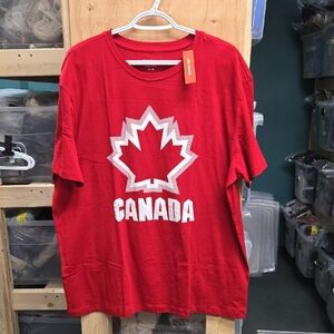 Joe Fresh Size XL Red Canada Print Crew Neck T-Shirt